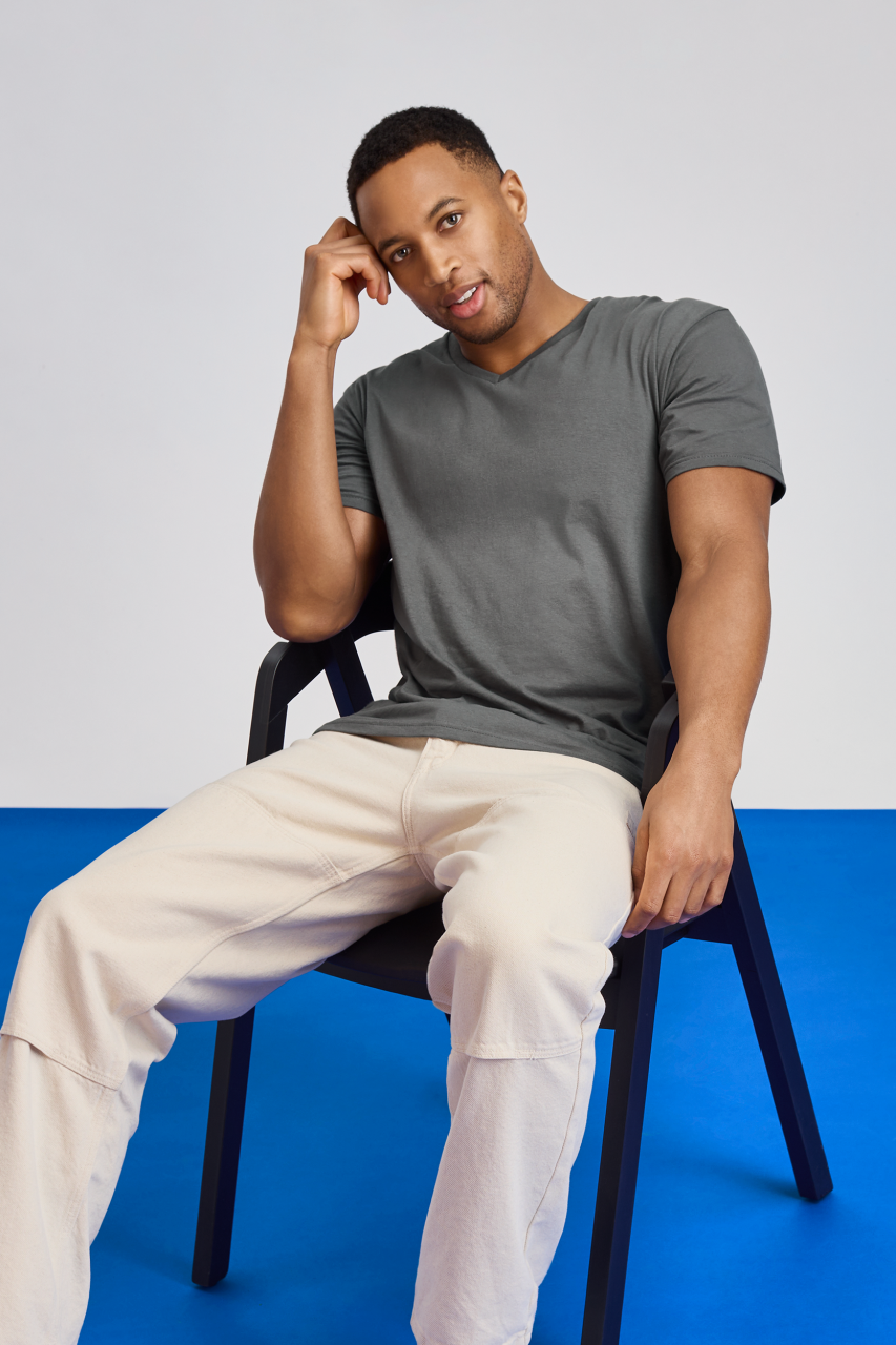 SOFTSTYLE® ADULT V-NECK T-SHIRT