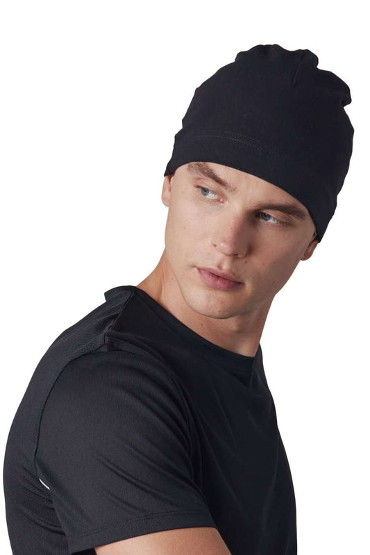 SPORTY FITTED BEANIE