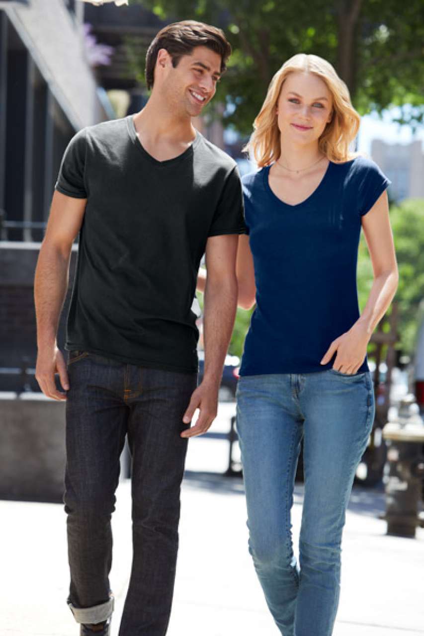 SOFTSTYLE® ADULT V-NECK T-SHIRT