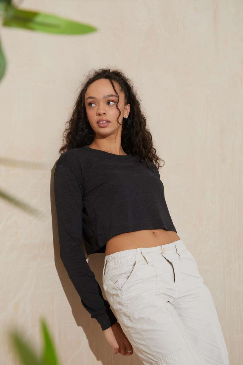 WOMEN'S L/S CROPPED T