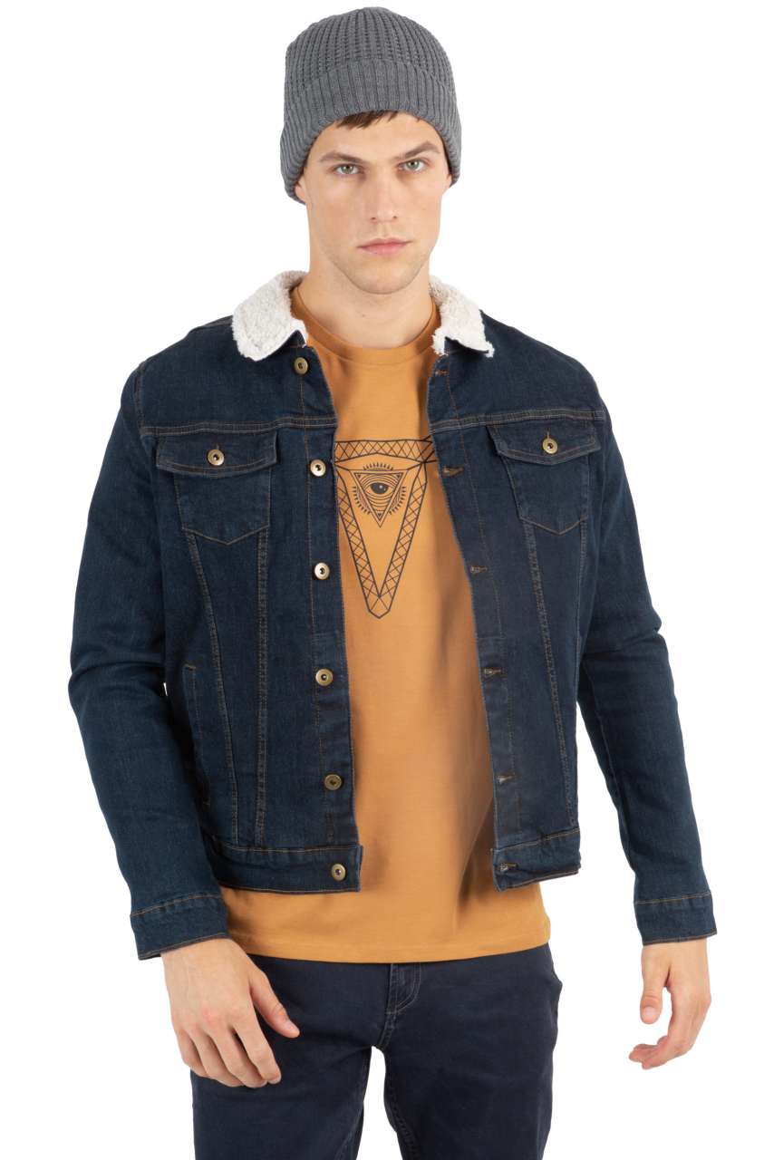 KNITTED BEANIE WITH RECYCLED YARN