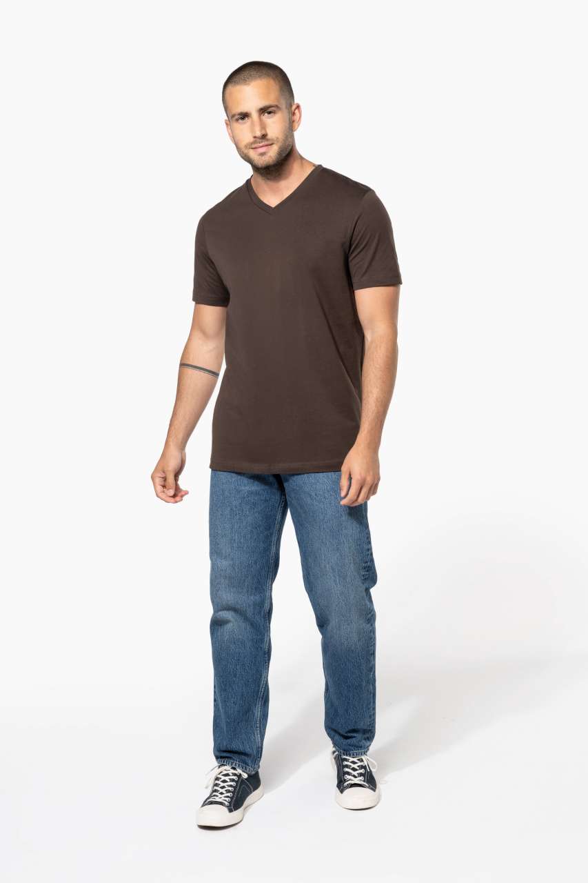 MEN'S SHORT-SLEEVED V-NECK T-SHIRT