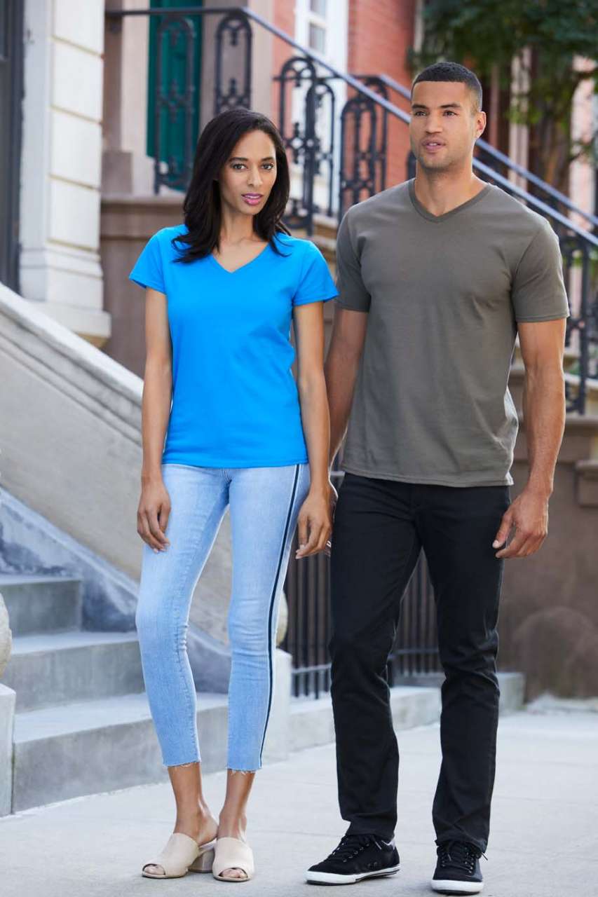 T-SHIRT COL EN V ADULTE EN COTON PREMIUM®