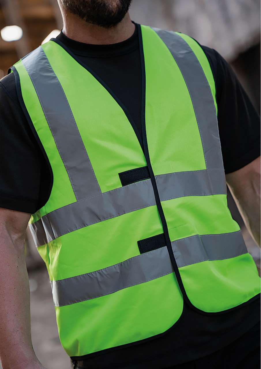 SAFETY / FUNCTIONAL VEST "HANNOVER" - FOUR REFLECTIVE STRIPES