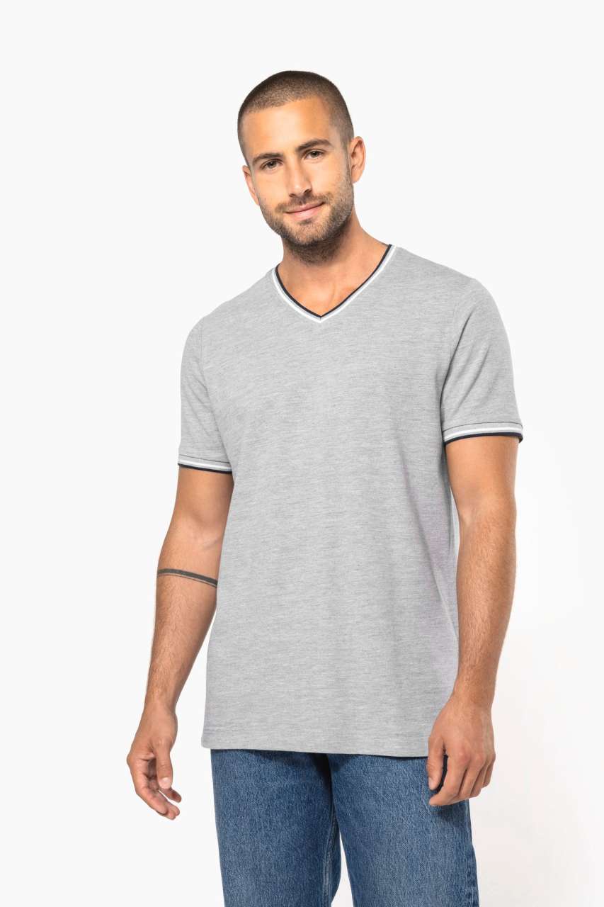 MEN'S PIQUÉ KNIT V-NECK T-SHIRT