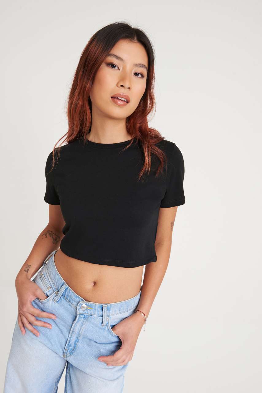 WOMEN'S TRI-BLEND CROPPED T