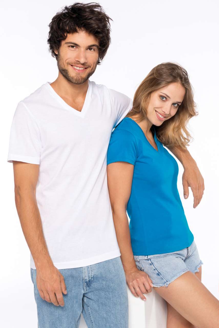 MEN'S SHORT-SLEEVED V-NECK T-SHIRT