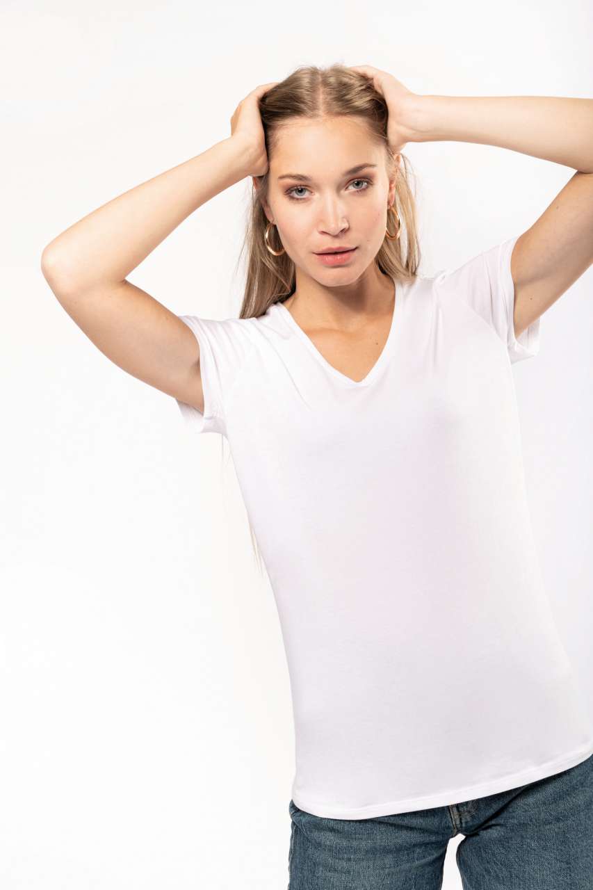 LADIES' SHORT-SLEEVED V-NECK T-SHIRT