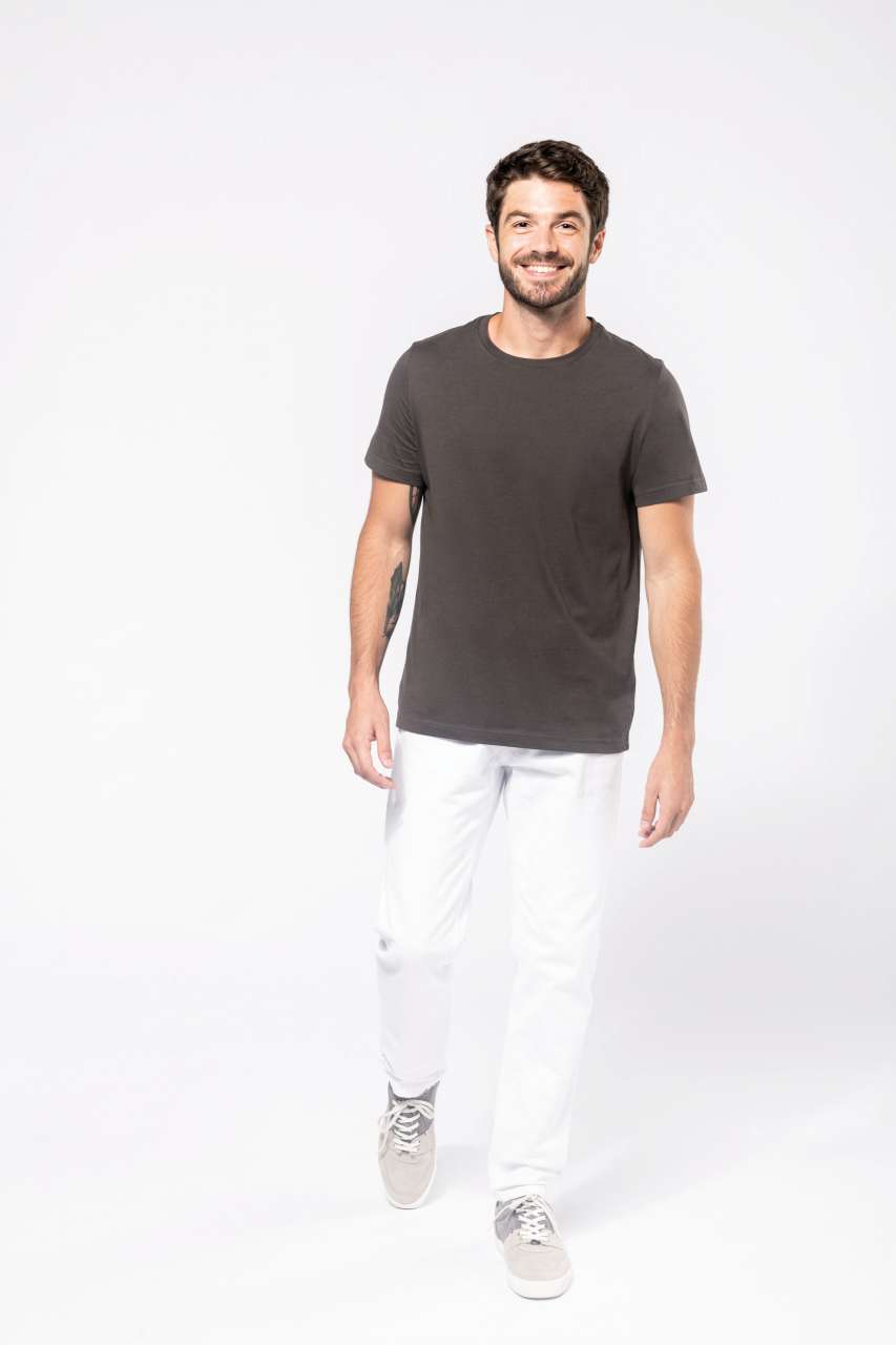 SHORT-SLEEVED CREW NECK T-SHIRT