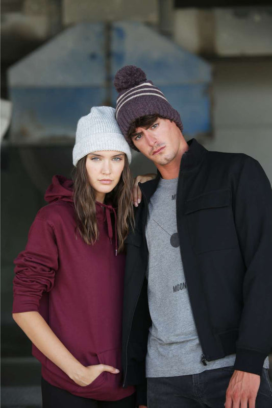 CLASSIC KNITTED BEANIE IN RECYCLED YARN