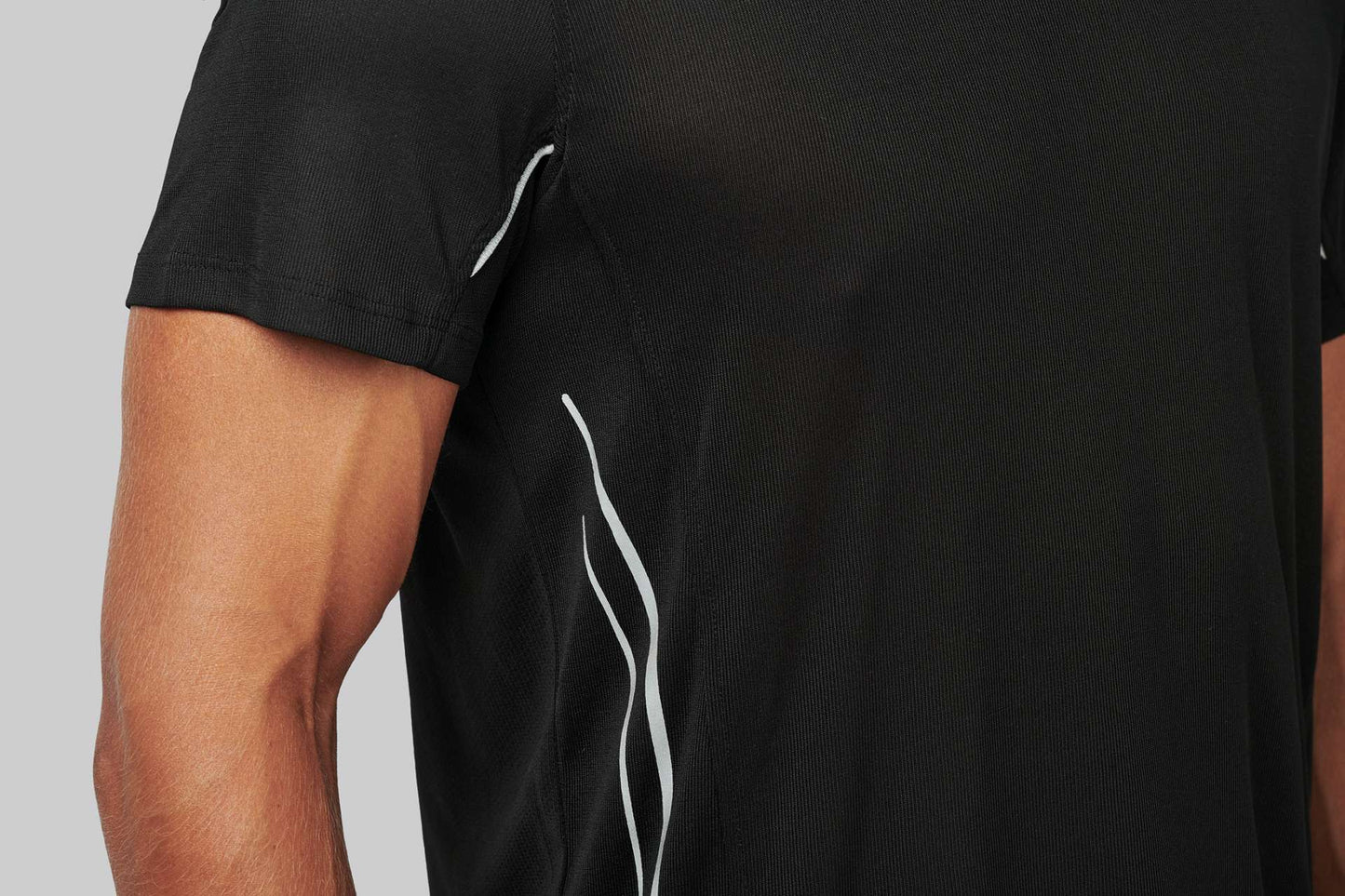 MEN'S SHORT-SLEEVED SPORTS T-SHIRT