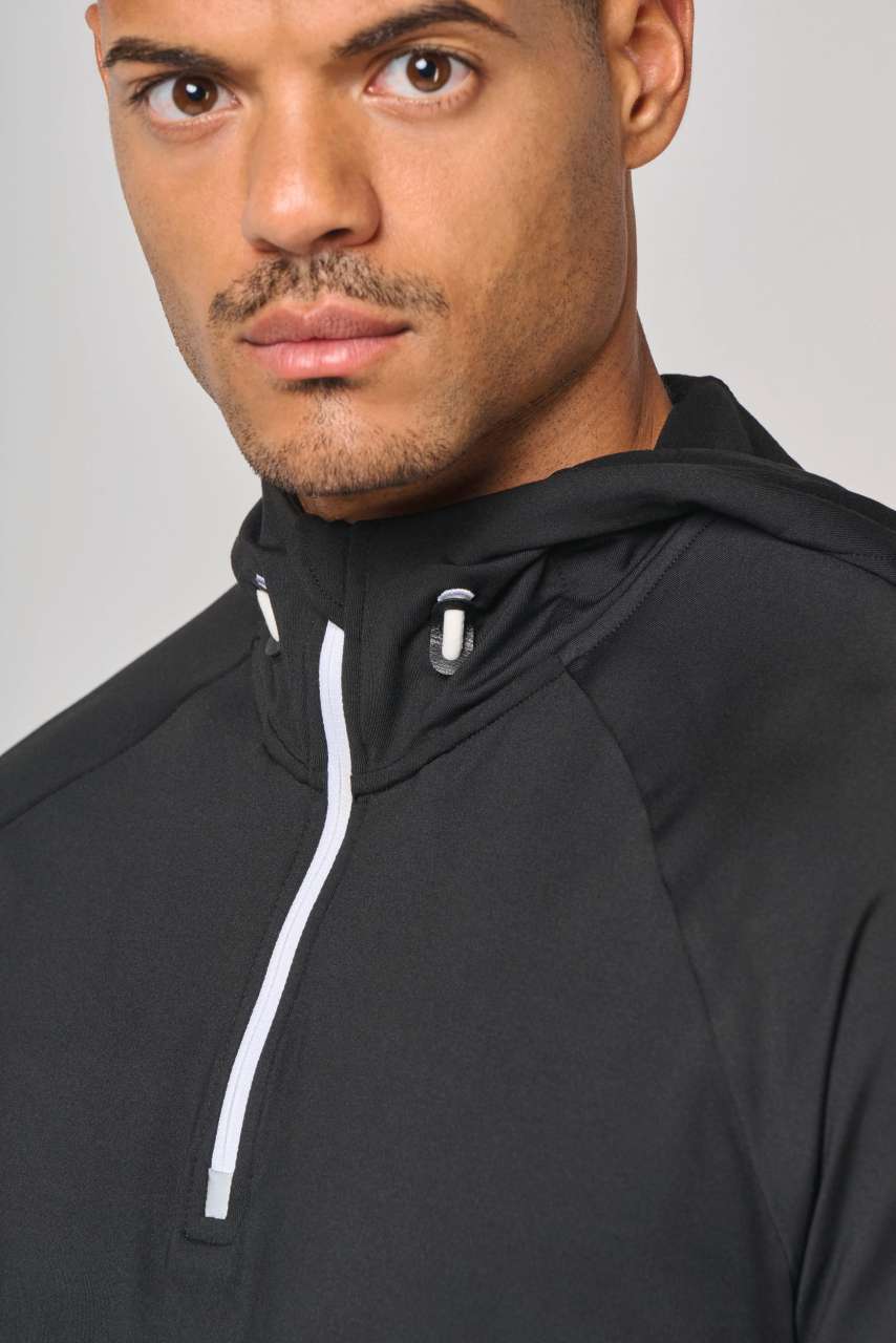 SWEAT-SHIRT DE SPORT À CAPUCHE ET COL ZIPPÉ