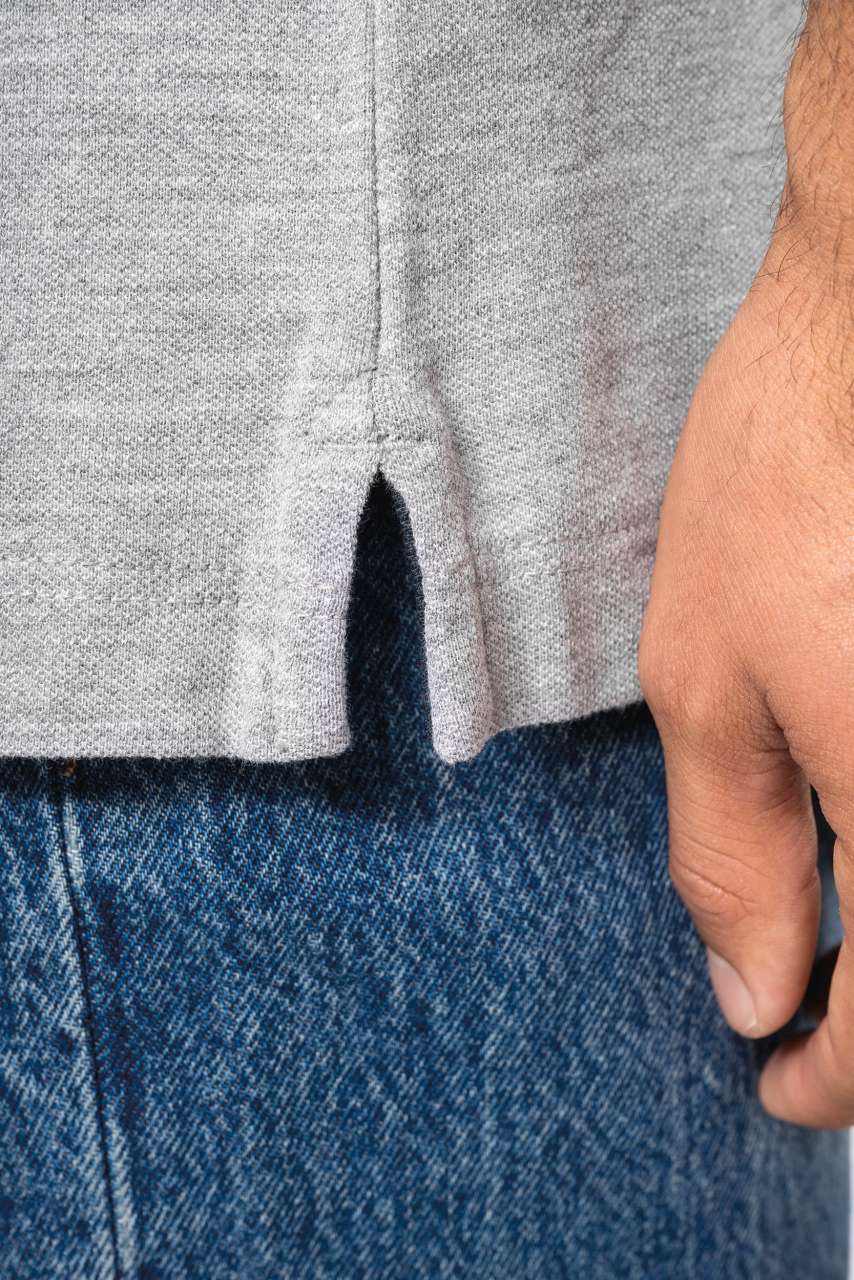 MEN'S PIQUÉ KNIT V-NECK T-SHIRT