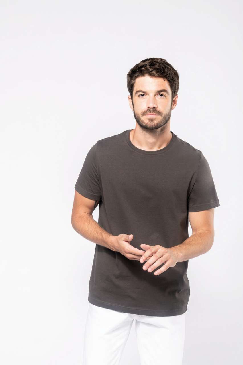 SHORT-SLEEVED CREW NECK T-SHIRT