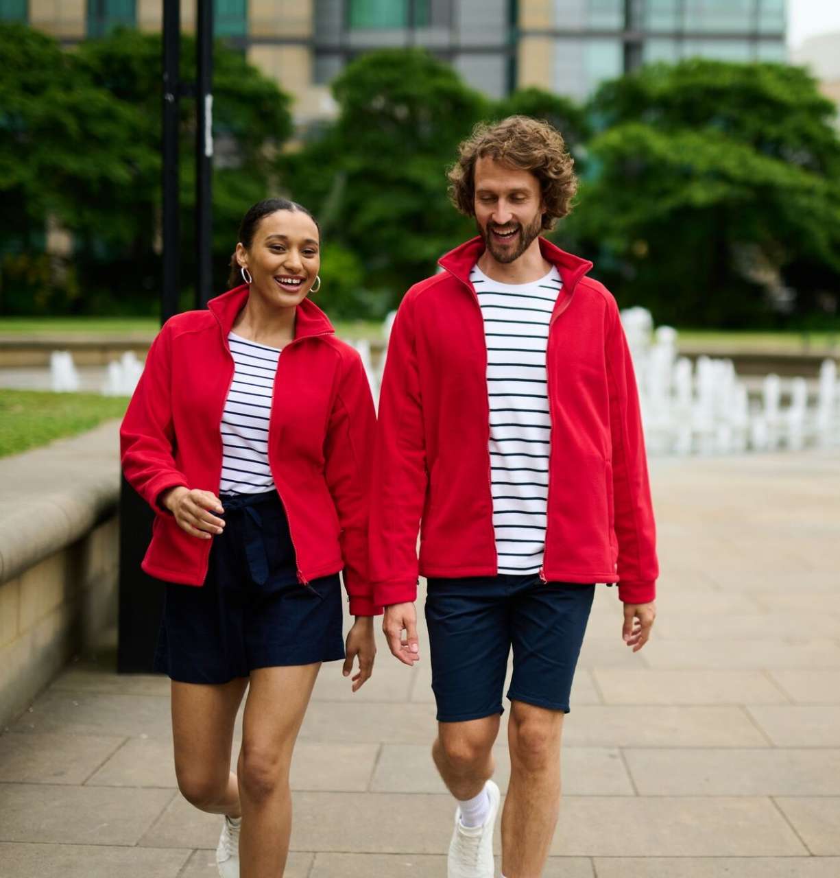 THOR III - INTERAKTIVES VLIES