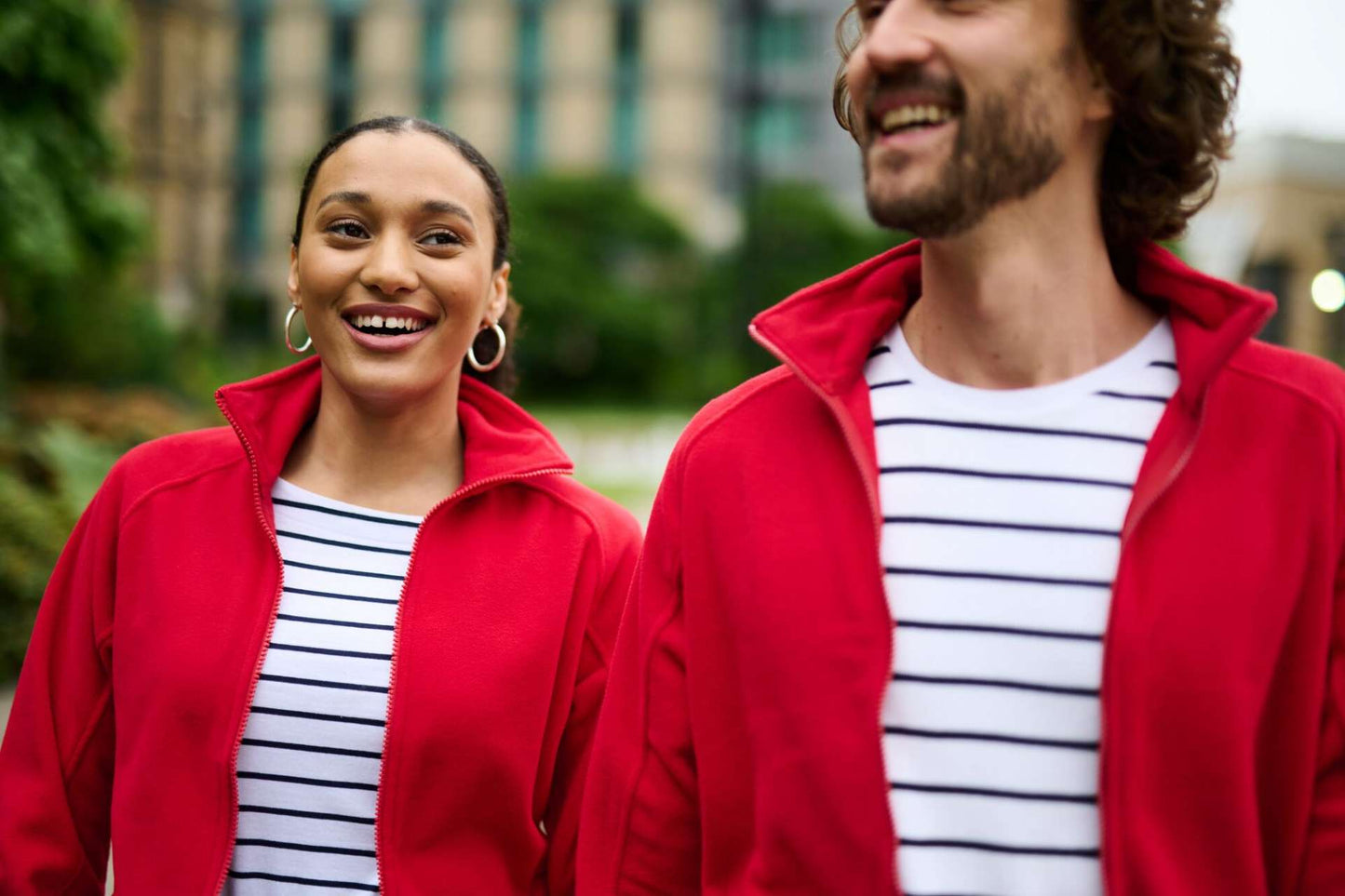 THOR III - INTERAKTIVES VLIES