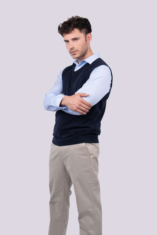 Men’s V-Neck Sleeveless Pullover Fine Gauge Cotton - Legend Classics (2 of 4) | utt:1e51e6249b00