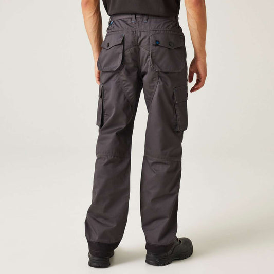 Heroic Cargo Trousers (short) - Regatta (2 of 5) | utt:9fe5f635bbb7
