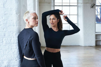 T-shirt court à manches longues pour femme