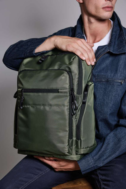 Premium Business Backpack - Kimood (6 of 7) | utt:ce00a1e6b8f8