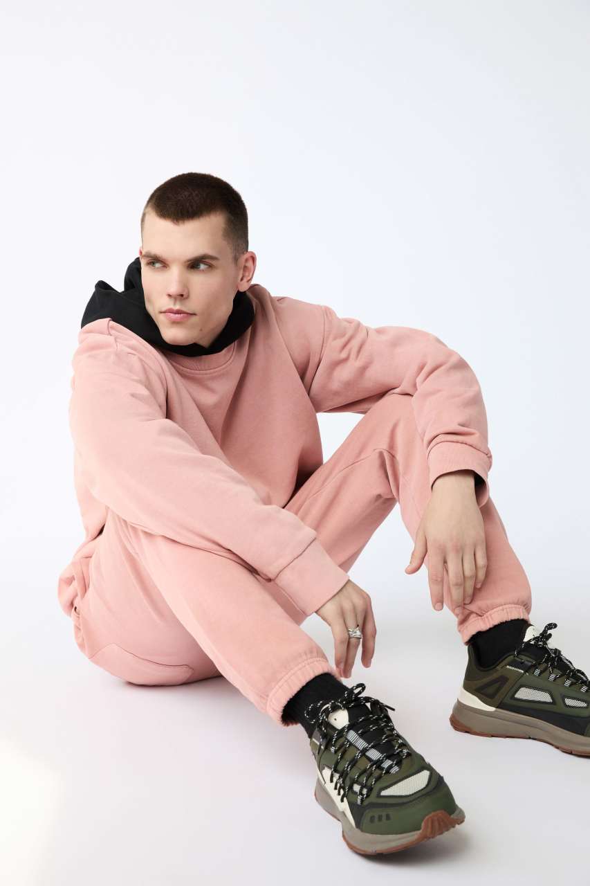 Urban Crewneck Garment Dyed - Lane Seven (4 of 5)